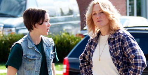 Actrices: Sufren discrimaci�n por lesbianismo Julianne Moore y Ellen Page... Kim Basinger se reecuentra con Russell Crowe... terror para Natalie Dormer
