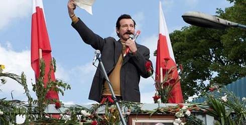 Estrenos en Venezuela: Las luchas de Lech Walesa por la democracia entre un Denzel Washington justiciero, corredores y fortalezas prohibidas