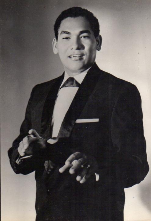 Breves: Celebrar�n 50 a�os de 