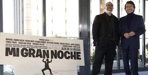 ESTRENOS EN ESPA�A: Alex de la Iglesia y su nueva comedia loca con un Raphael autoparodi�ndose 