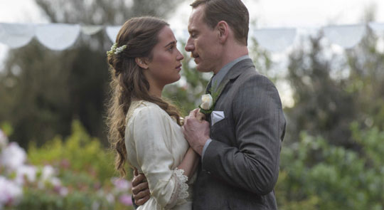 La luz entre los oc�anos