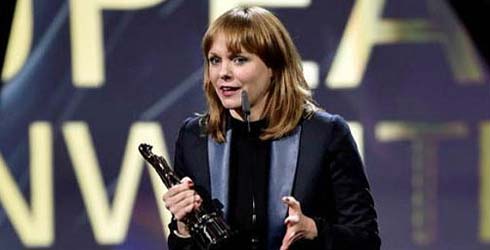 �Toni Erdmann� arrasa en los Premios del Cine Europeo, que se olvidan de Almod�var