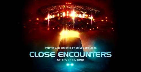 ESTRENOS EN USA: Vuelven los alien�genas de Spielberg entre tulipanes de �poca