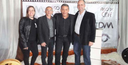 Algo de Cine entreg� sus �Paraguas� al cine venezolano