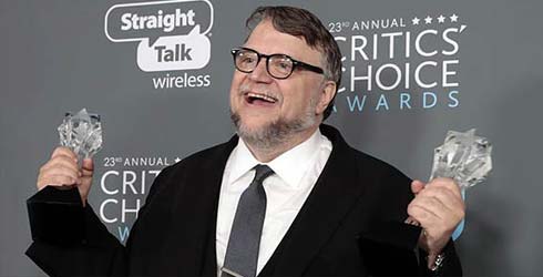 Guillermo del Toro se toma la revancha en los Critics\' Choice llev�ndose 4 premios