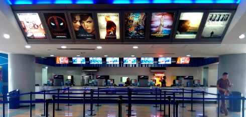 Las salas de cine se van quedando vac�as