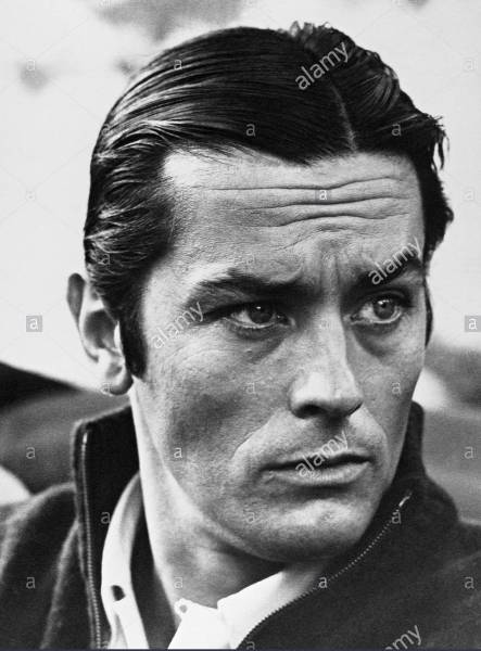 Cannes mantiene su Palma de Oro de honor a Alain Delon a pesar de la pol�mica