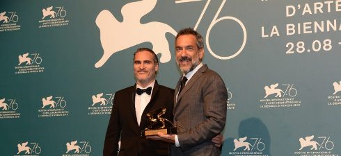 Le�n de Oro justo y revolucionario para \'Joker\', que desconcierta en Venecia