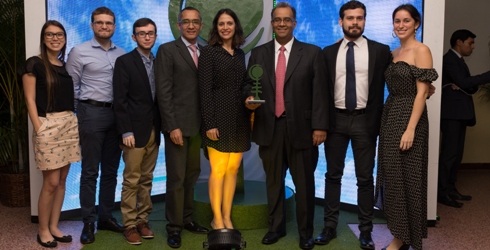 Prodavinci recibi� el Premio Monse�or Pell�n 2019 al Reportaje Web del a�o