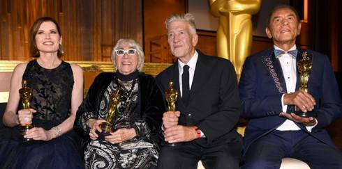 Una noche de mujeres pioneras en los Oscars honor�ficos