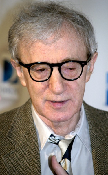 Woody Allen consigue que Amazon le pague por incumplimiento de contrato