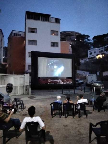�Cine desde la ventana� en Colinas de Bello Monte