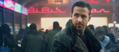 �Ryan Gosling negocia ser 'El hombre lobo'!