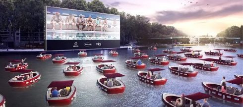 Par�s acoge Le Cin�ma sur l�Eau, un autocine flotante en el Sena
