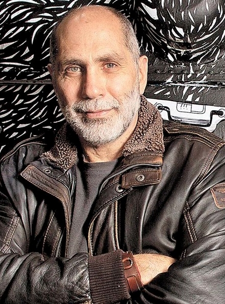 Realizadores: Premio a Gonzalo Su�rez en Huesca, Guillermo Arriaga como guionista de comic, el cineasta paname�o Abner Benaim llora muerte de actor