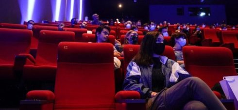 La industria cinematogr�fica ha vendido apenas 200.000 entradas en cinco meses