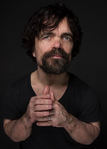 Controversia por la nueva �Blancanieves� que protagonizar� la latina Rachel Zegler