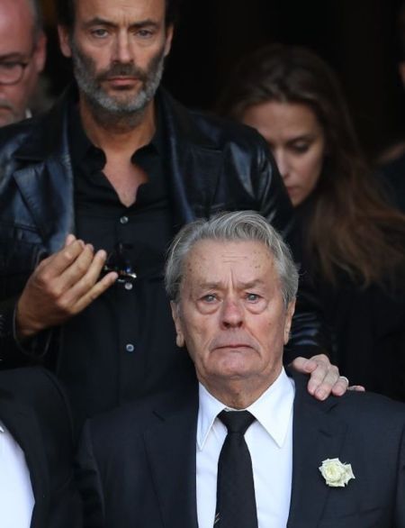 El adi�s voluntario de Alain Delon, el gran gal�n del cine europeo
