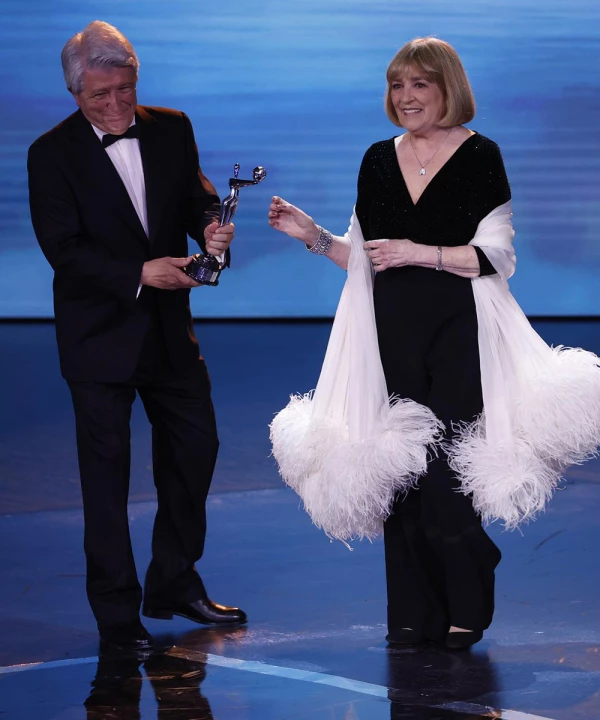 �El buen patr�n�, �Madres paralelas� y �El reino� se destacaron en los Premios Platino