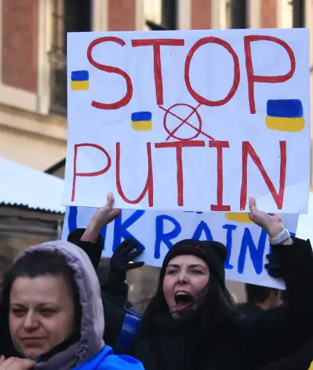 Los cines rusos est�n utilizando una vieja t�ctica de su pasado sovi�tico: piratear pel�culas para poder sobrevivir