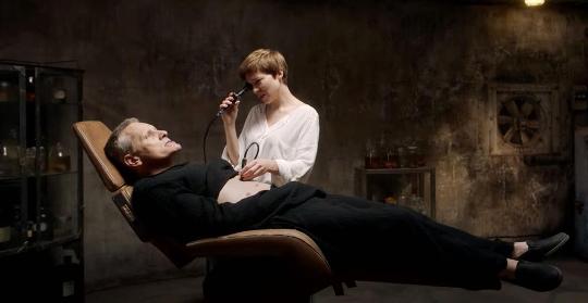 Cr�menes del futuro (Cinecelarg3)