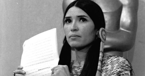 La Academia de Hollywood se disculpa con la actriz ind�gena que rechaz� el Oscar en nombre de Brando