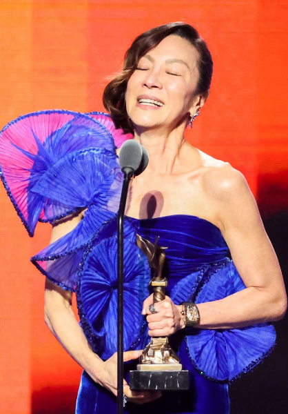 �Todo en todas partes al mismo tiempo' llega a los Oscar convertida en la gran favorita tras arrasar en los premios previos