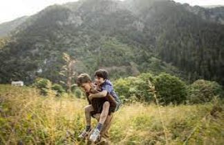 Las ocho monta�as (Cinecelarg3)