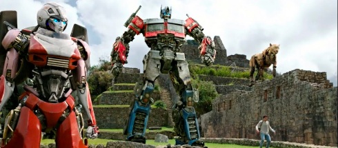 Breves: Per� busca m�s rodajes en Hollywood, cine brasile�o renace, reivindicaciones paraguayas