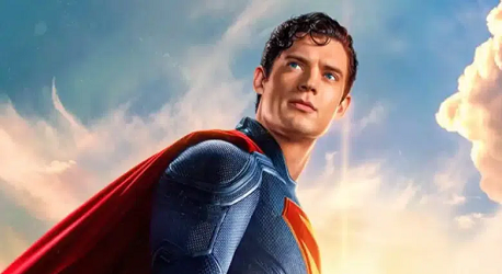 ESTRENOS EN VENEZUELA: Superman levanta el vuelo en medio de un puente en llamas