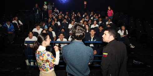 Chacao ejecuta programa 'Cine Chamos'