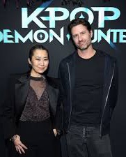 Maggie Kang y Chris Appelhans 