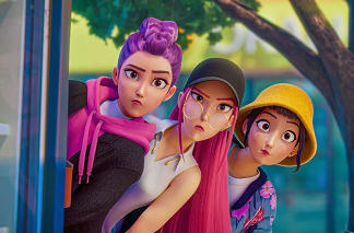 Las guerreras KPop (Cine �vila L�der)