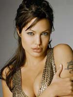 Angelina Jolie reemplaza a Tom Cruise en