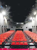 Circuitos de cine ofrecen un viaje al futuro 