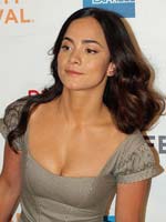 La brasileira Alice Braga se prostituye para Mickey Rourke