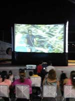 El cine tom� los barrios y las plazas