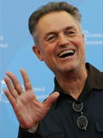 Jonathan Demme levanta la moral de la Mostra con