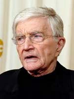 Adi�s a Blake Edwards, comedi�grafo irreverente y padre de 