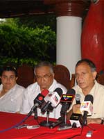 Ministro Farruco Sesto promete hacer una pel�cula y libros sobre Juan Germ�n Roscio