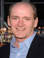 Aaron Eckhart y Richard Jenkins, camino de Puerto Rico por el 