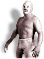 Guillermo Arriaga, detr�s del regreso de Santo, El Enmascarado de Plata