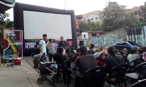 La comunidad de Monterrey disfrut de cine familiar gracias a Fbrica de Cine